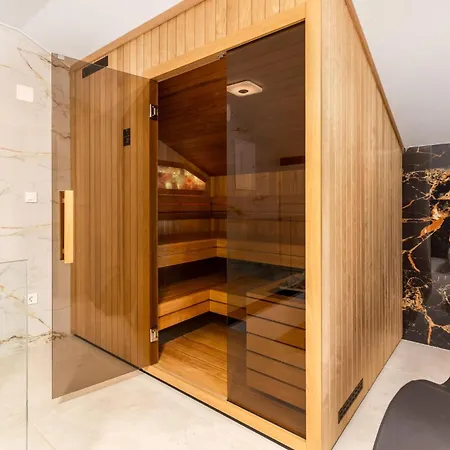 Amazing In With Sauna * Lovran